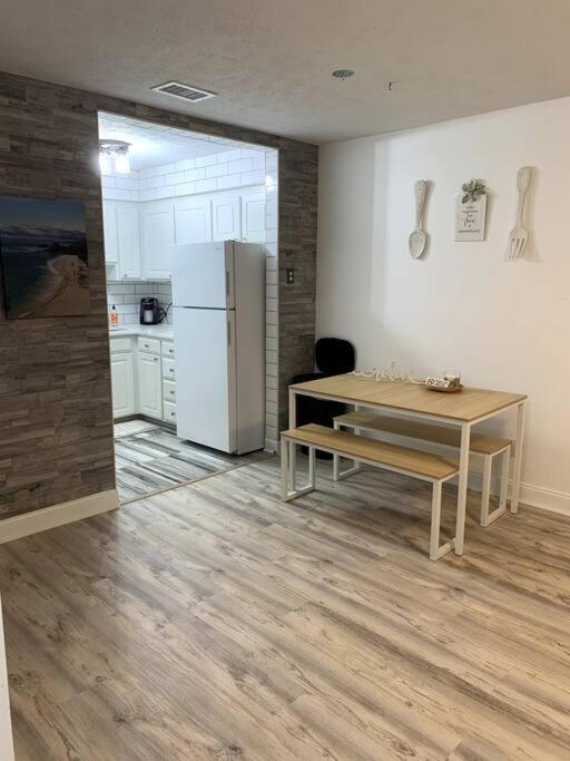 Fullyrenovated 1 Min Walk2 Beach.5Min To Peir Park Panama Stadt Exterior foto